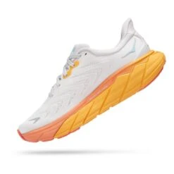 Chaussures HOKA Arahi 6 Blanc Bleu Clair Orange Femme 11 Chaussures HOKA Arahi 6 Blanc Bleu Clair Orange Femme -Hoka hk 0001123195 ncb 004