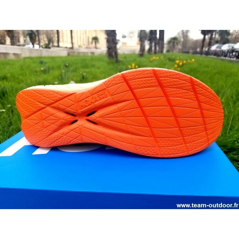 HOKA Carbon X 3 Homme Coastal Sky / Bellwether Blue 9 HOKA Carbon X 3 Homme Coastal Sky / Bellwether Blue – Image 7