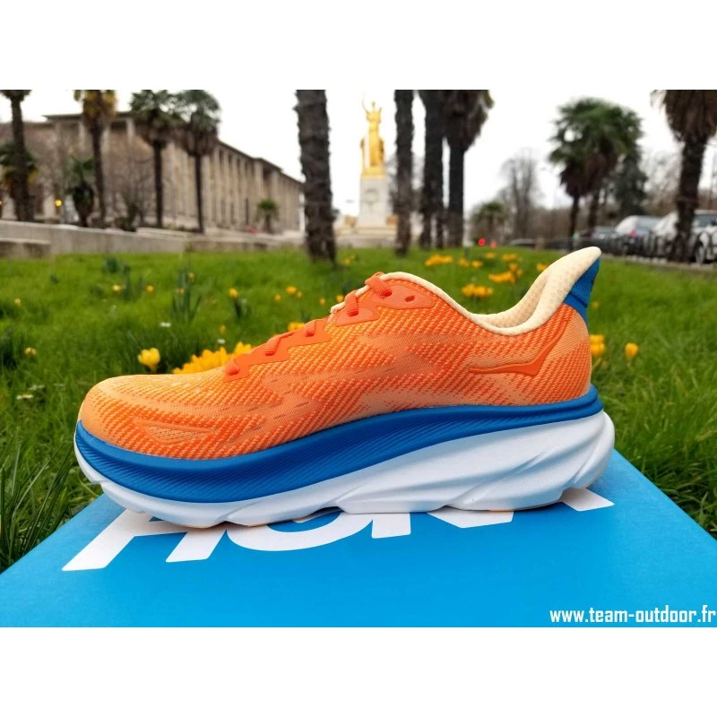 HOKA Clifton 9 Homme Vibrant Orange / Impala 6 HOKA Clifton 9 Homme Vibrant Orange / Impala – Image 5