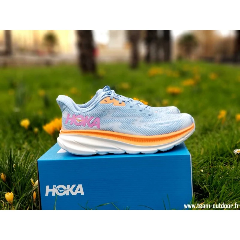 HOKA Clifton 9 Wide Femme Airy Blue / Ice Water 5 HOKA Clifton 9 Wide Femme Airy Blue / Ice Water – Image 3