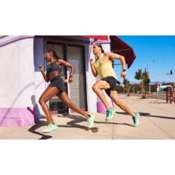 Hoka Chaussures Running Femme - Mach X - Noir / Argenté 20 Hoka Chaussures Running Femme - Mach X - Noir / Argenté -Hoka hoka mach x1 1570195 1