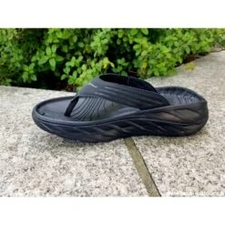 HOKA Ora Recovery Flip Homme Black / Dark Gull Gray 17 HOKA Ora Recovery Flip Homme Black / Dark Gull Gray -Hoka hoka ora recovery flip homme black dark gull gray 6