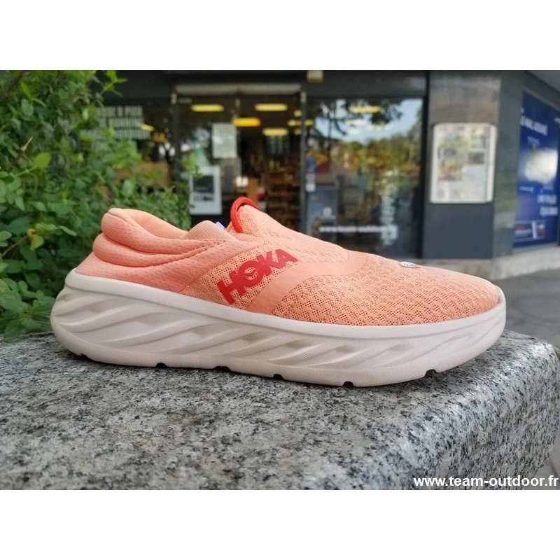 HOKA Ora Recovery Shoe 2 Femme Cantaloupe / Fiesta 5 HOKA Ora Recovery Shoe 2 Femme Cantaloupe / Fiesta – Image 3