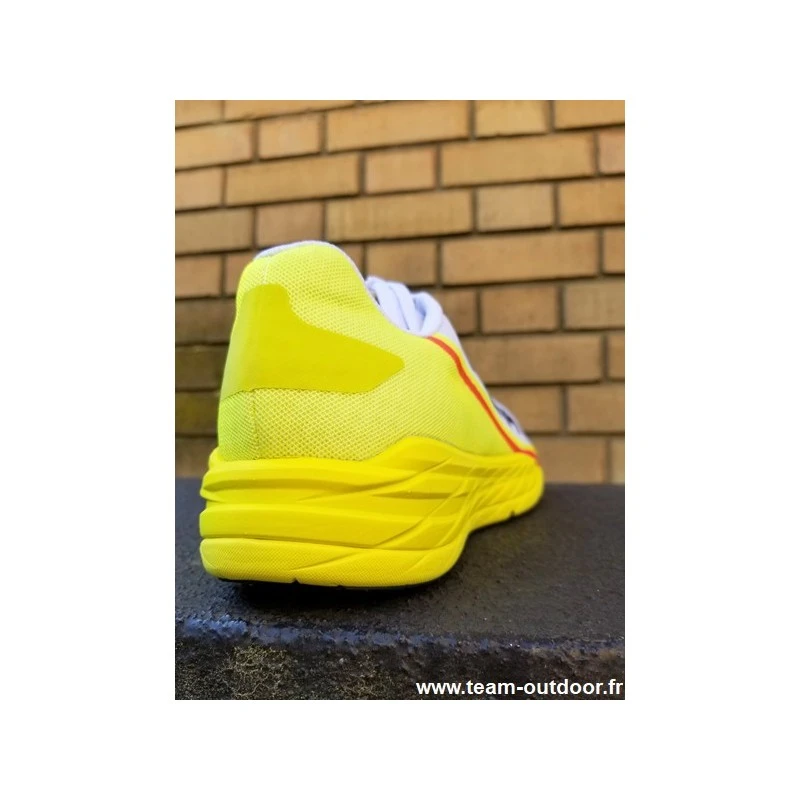 HOKA Rocket X Homme White / Evening Primrose 6 HOKA Rocket X Homme White / Evening Primrose – Image 4